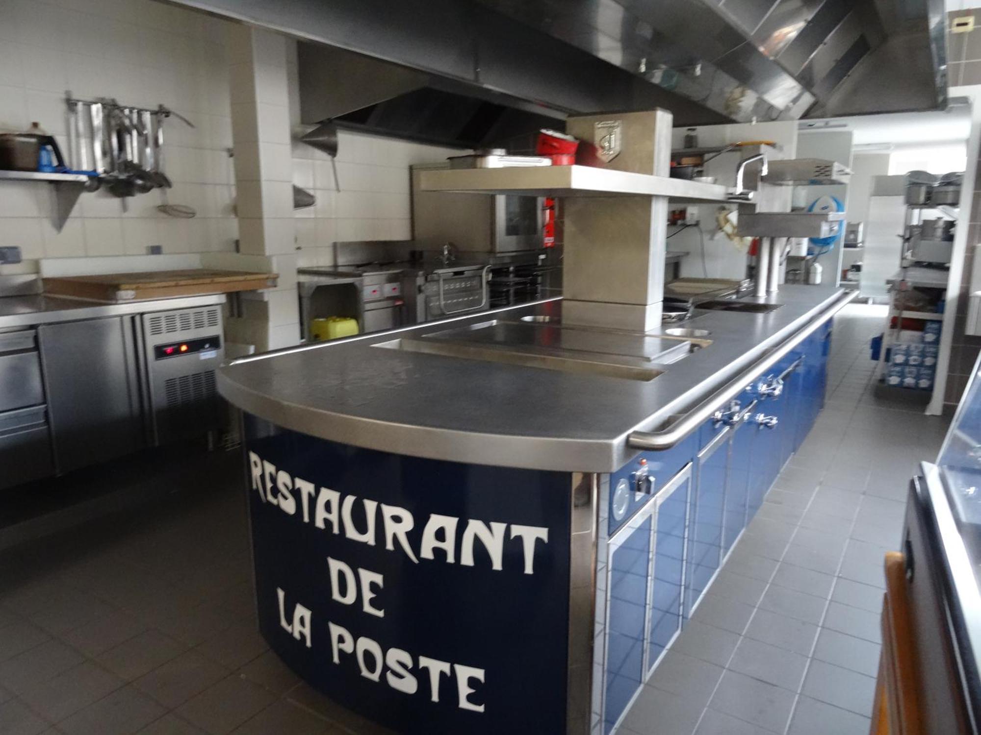 Hotel Restaurant De La Poste Saint-Just-en-Chevalet 외부 사진