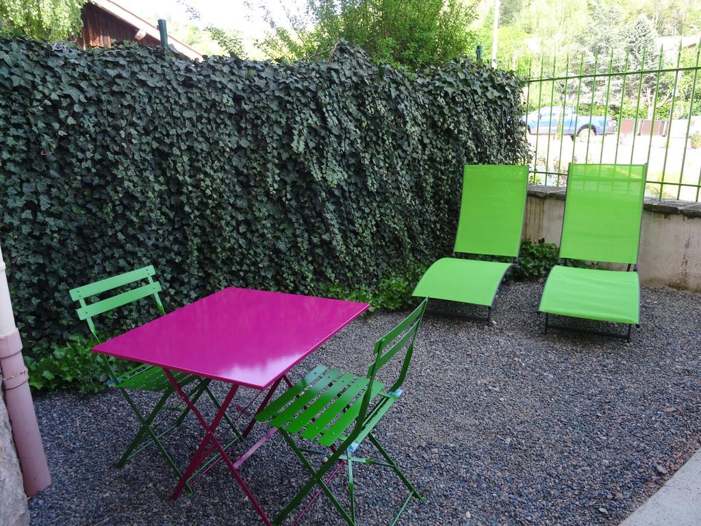 Hotel Restaurant De La Poste Saint-Just-en-Chevalet 외부 사진